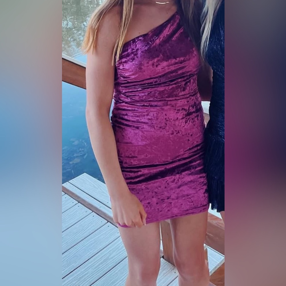 Super cute purple, velvet superdown dress!!